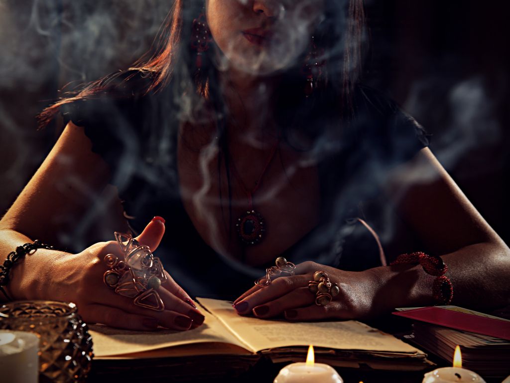 How to Prepare for a Psychic Reading