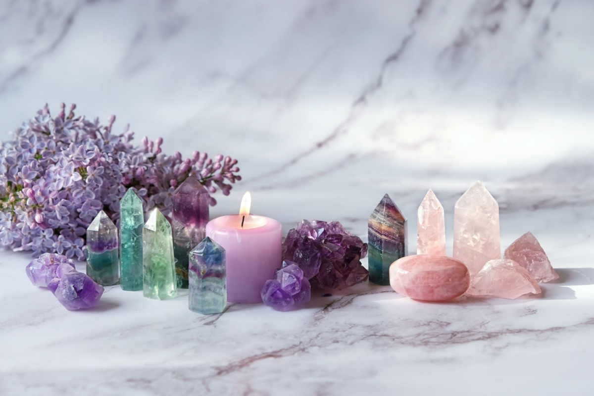 Your Guide to the Best Crystals For Attracting Love